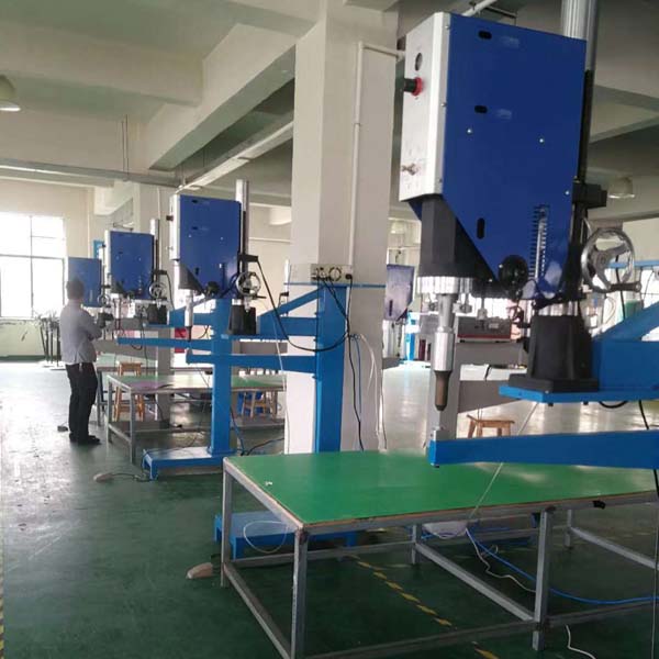 1681712780199207.jpg 中空板.jpg